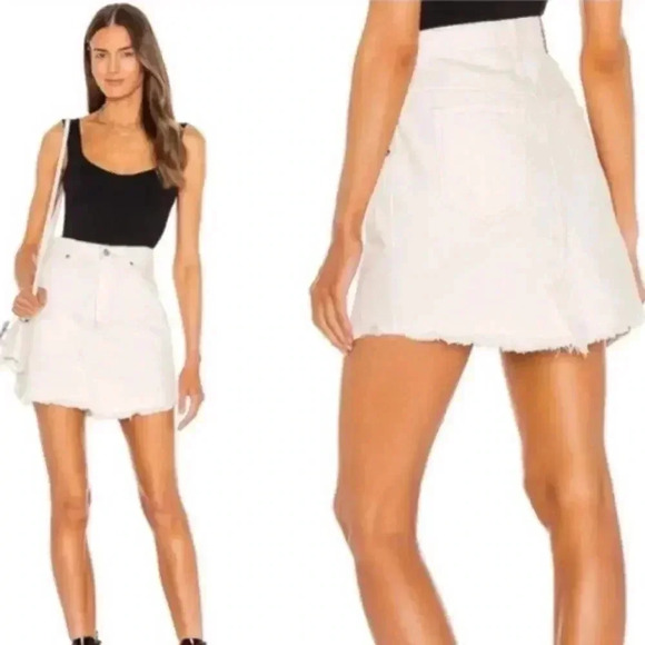 Free People Sz 26 Off White Denim Brea Cutoff Distressed Denim Mini Ripped Skirt - Picture 1 of 9